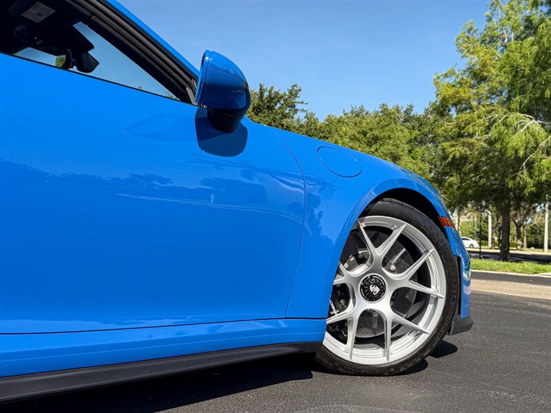 2025 Porsche 911 GT3 Touring - Photo 63 - Bonita Springs, FL 34134