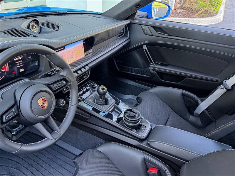2025 Porsche 911 GT3 Touring - Photo 13 - Bonita Springs, FL 34134