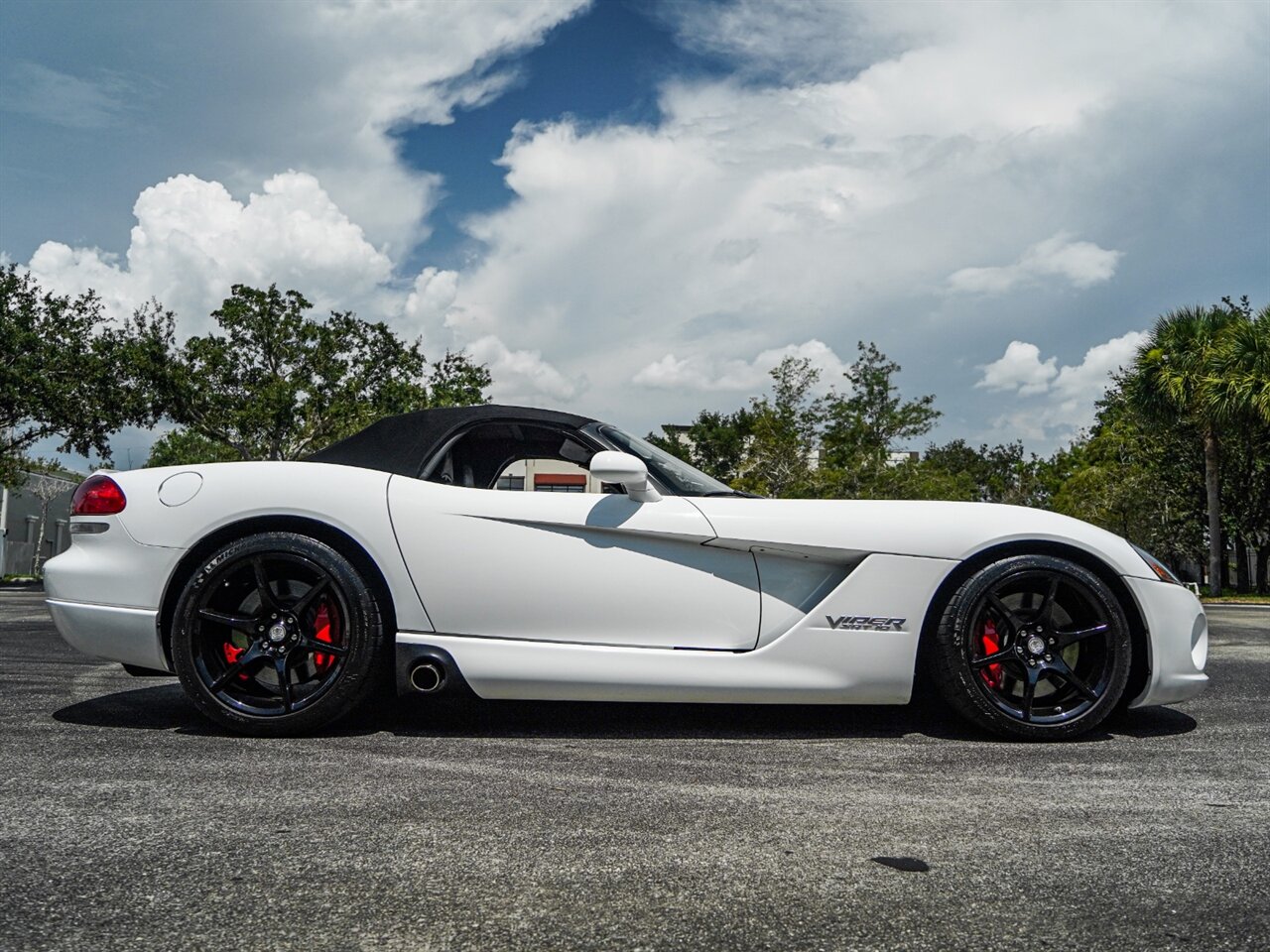 2009 Dodge Viper SRT 10   - Photo 60 - Bonita Springs, FL 34134