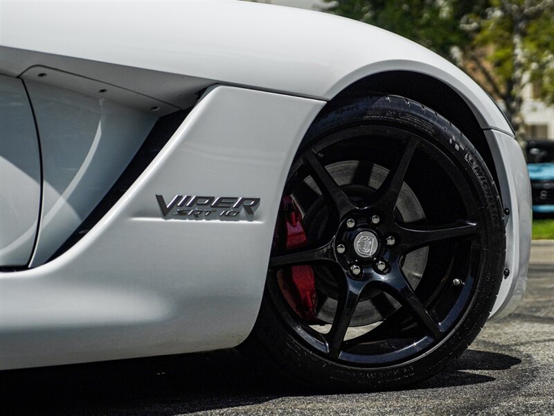 2009 Dodge Viper SRT 10   - Photo 54 - Bonita Springs, FL 34134
