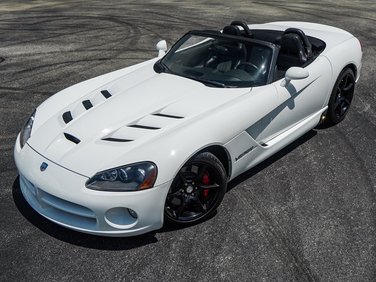 2009 Dodge Viper SRT 10   - Photo 10 - Bonita Springs, FL 34134