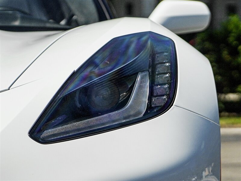 2017 Chevrolet Corvette Stingray   - Photo 4 - Bonita Springs, FL 34134