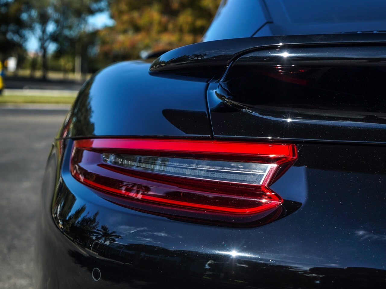 2019 Porsche 911 Turbo S   - Photo 37 - Bonita Springs, FL 34134