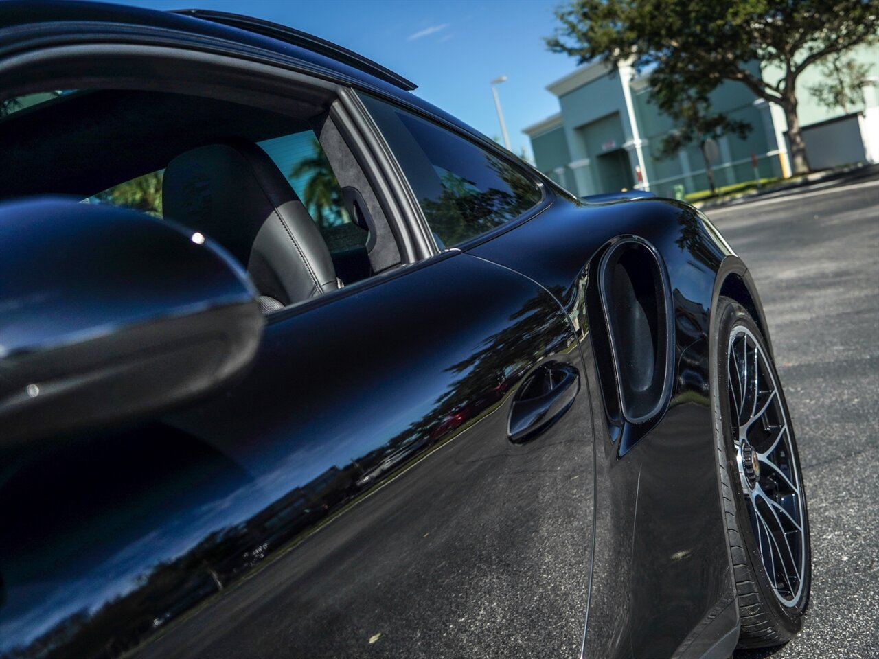 2019 Porsche 911 Turbo S   - Photo 10 - Bonita Springs, FL 34134