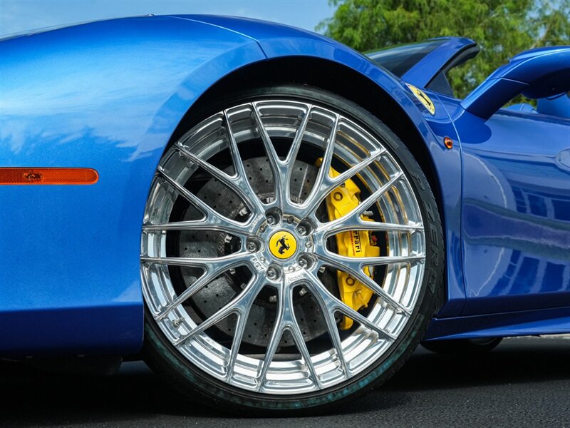 2018 Ferrari 488 Spider - Photo 11 - Bonita Springs, FL 34134