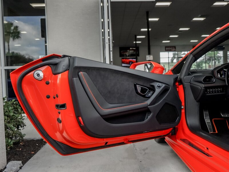 2020 Lamborghini Huracan LP 640-4 EVO - Photo 20 - Bonita Springs, FL 34134