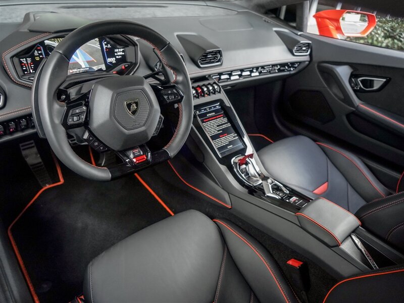 2020 Lamborghini Huracan LP 640-4 EVO   - Photo 2 - Bonita Springs, FL 34134