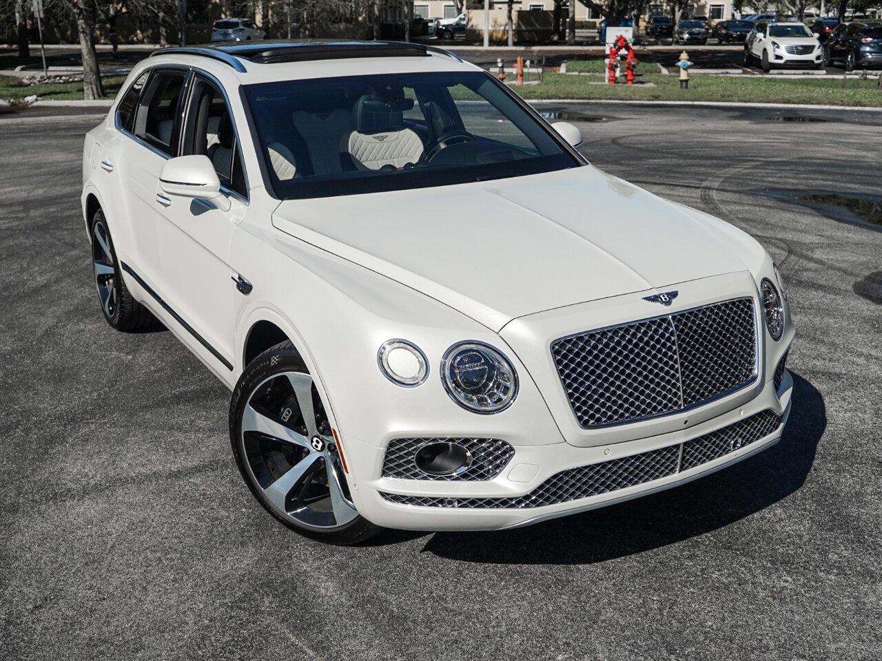 2019 Bentley Bentayga V8   - Photo 78 - Bonita Springs, FL 34134