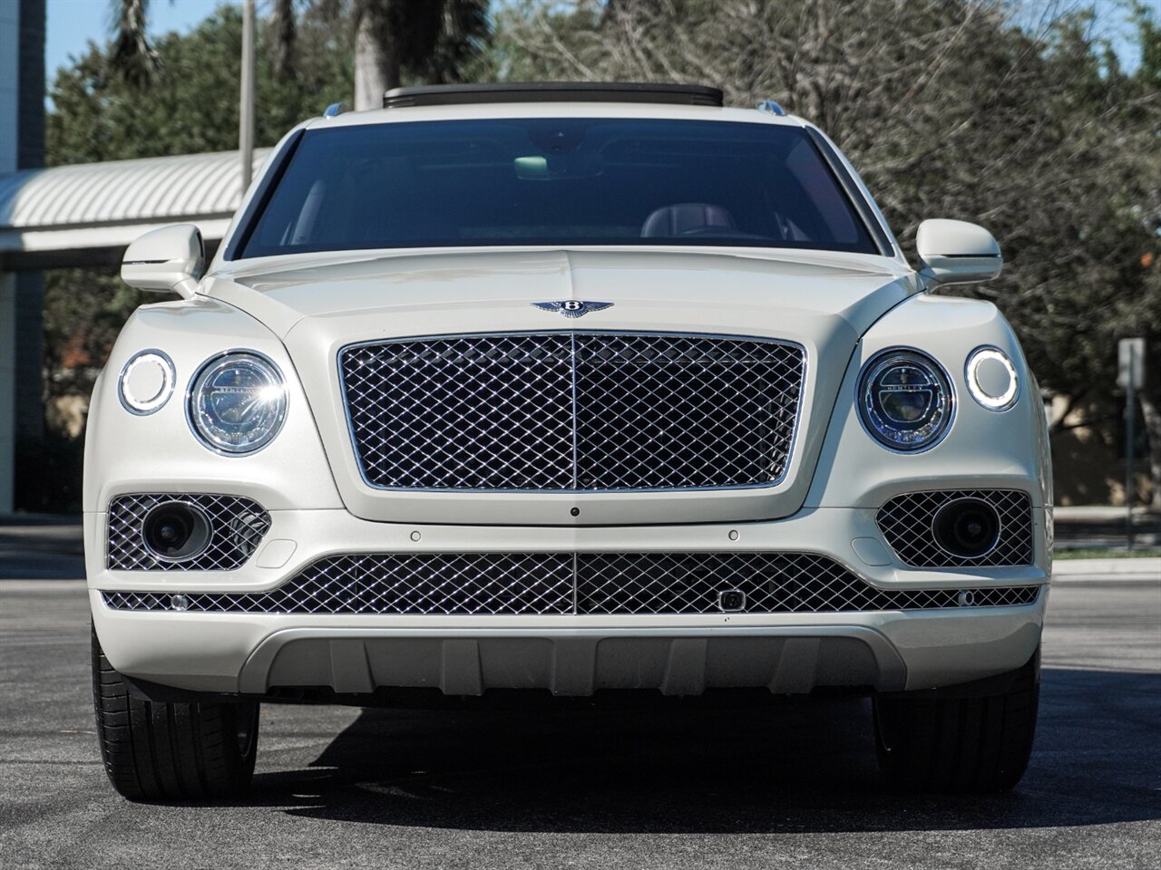 2019 Bentley Bentayga V8   - Photo 7 - Bonita Springs, FL 34134