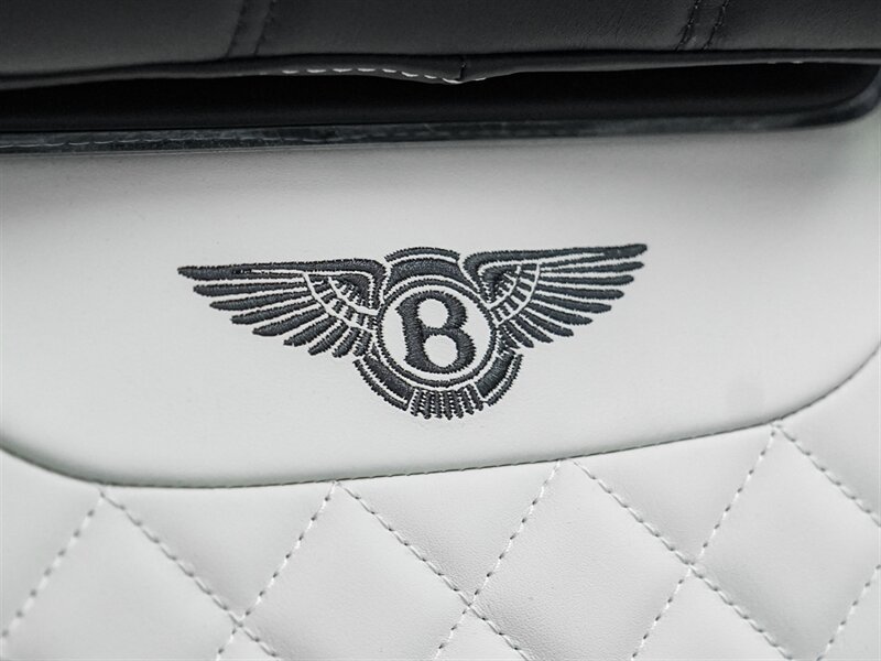 2019 Bentley Bentayga V8   - Photo 43 - Bonita Springs, FL 34134