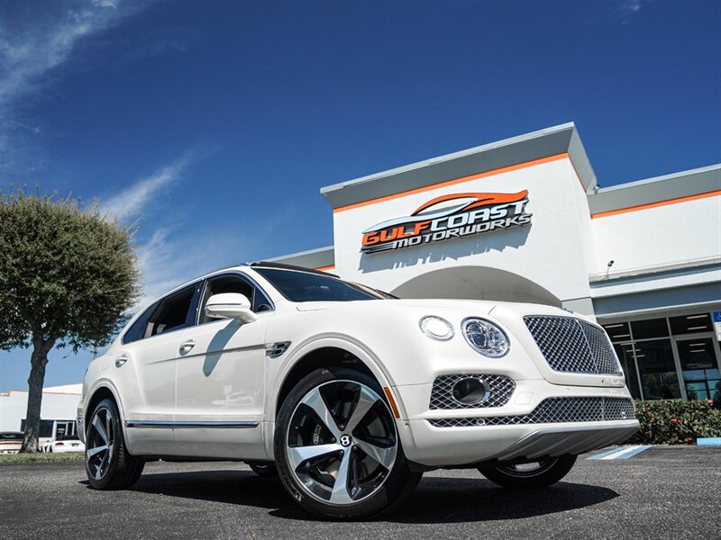 2019 Bentley Bentayga V8   - Photo 1 - Bonita Springs, FL 34134