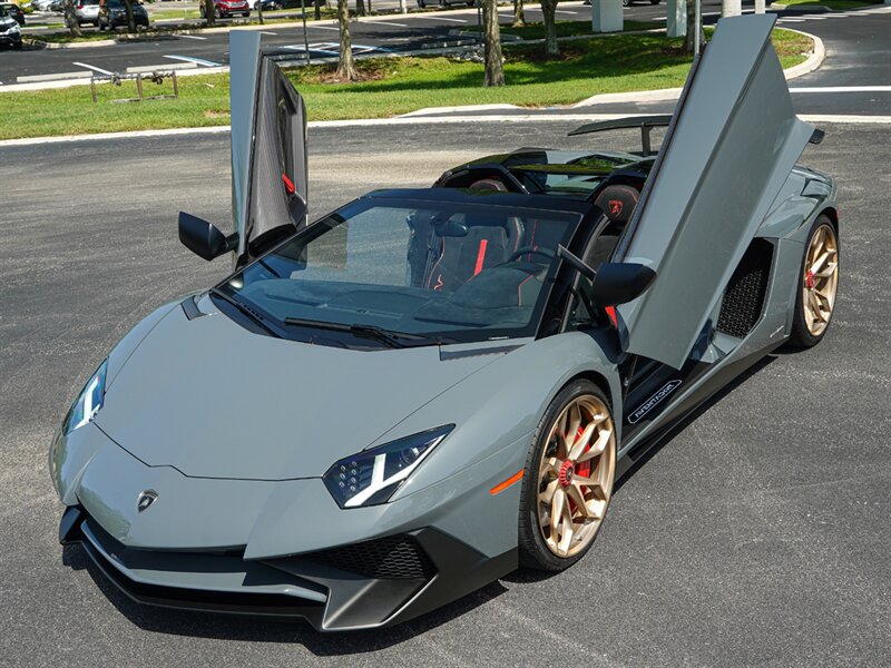 2017 Lamborghini Aventador LP 750-4 SV - Photo 9 - Bonita Springs, FL 34134