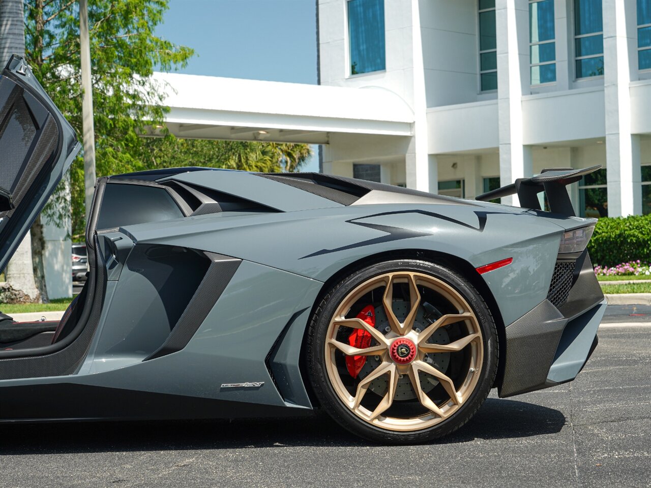 2017 Lamborghini Aventador LP 750-4 SV   - Photo 17 - Bonita Springs, FL 34134