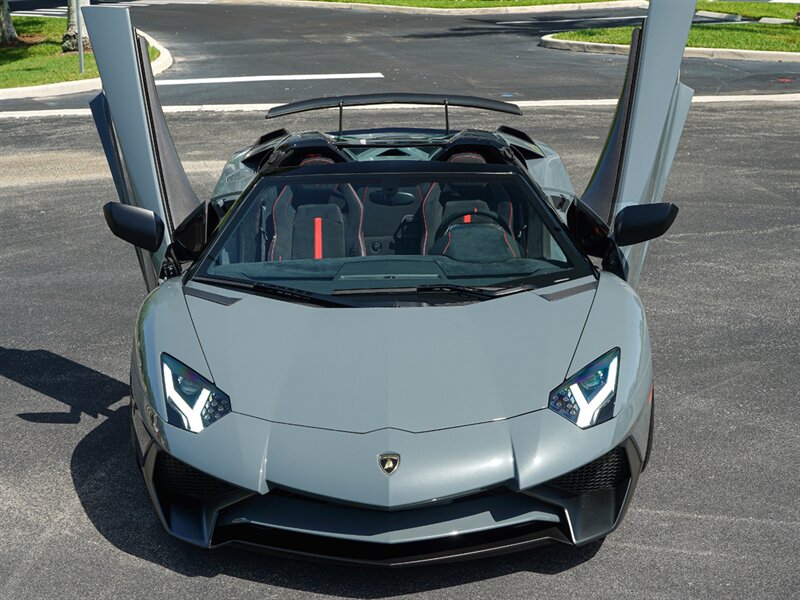 2017 Lamborghini Aventador LP 750-4 SV - Photo 6 - Bonita Springs, FL 34134