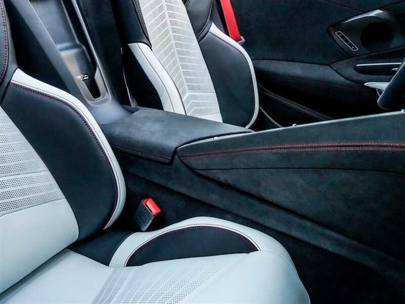 2023 Chevrolet Corvette 70th Anniversary 70th Anniversary Special Edition - Photo 27 - Bonita Springs, FL 34134