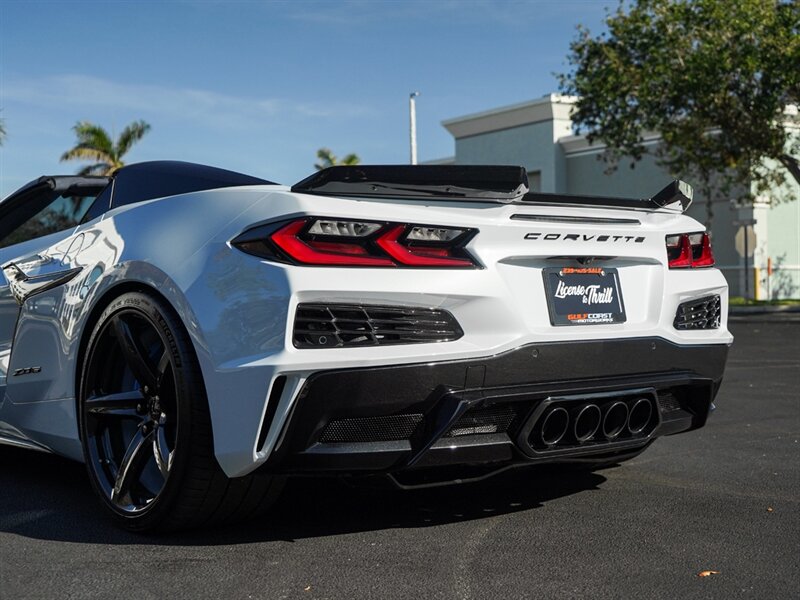 2023 Chevrolet Corvette Z06   - Photo 53 - Bonita Springs, FL 34134