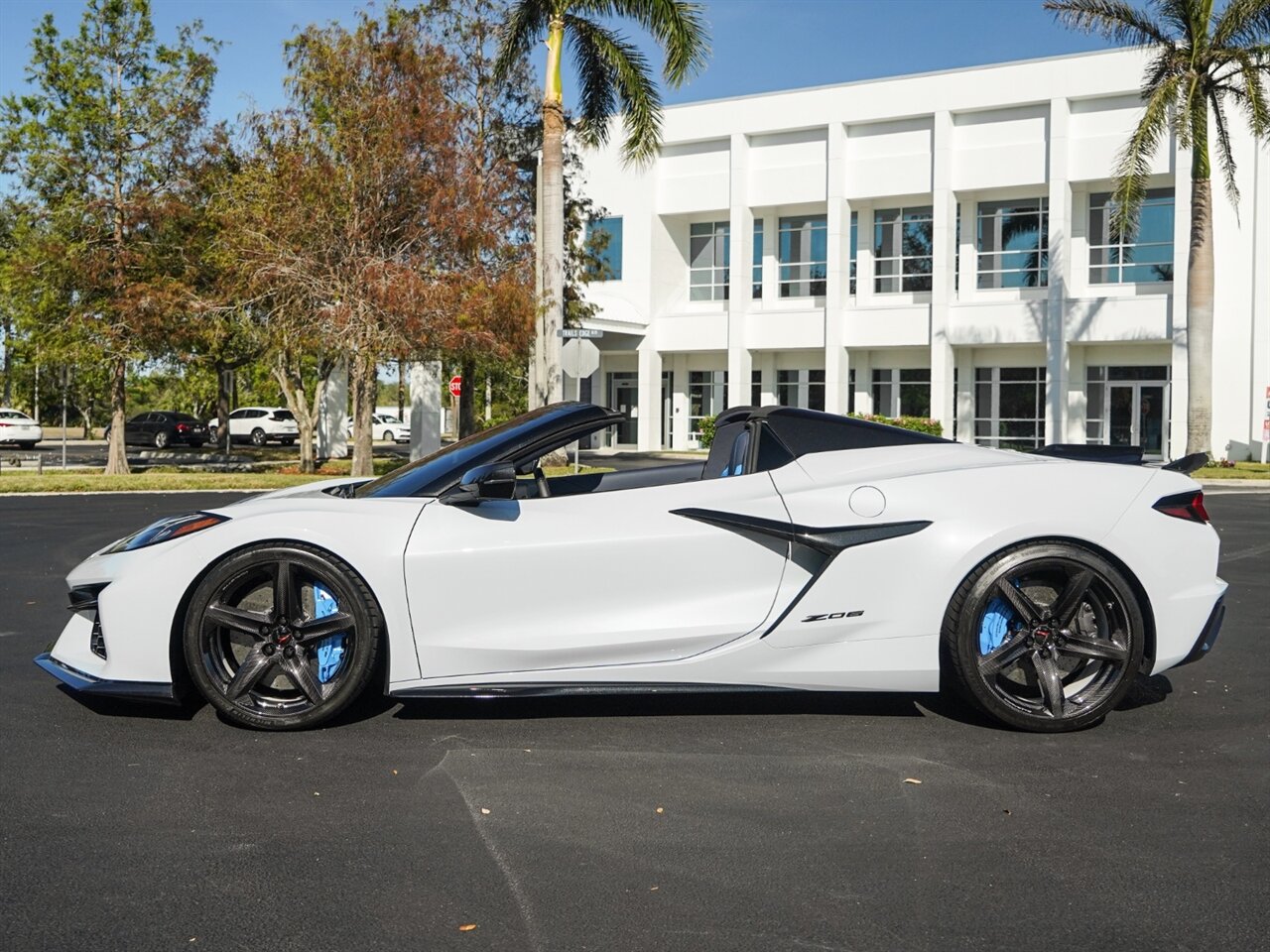 2023 Chevrolet Corvette Z06   - Photo 44 - Bonita Springs, FL 34134