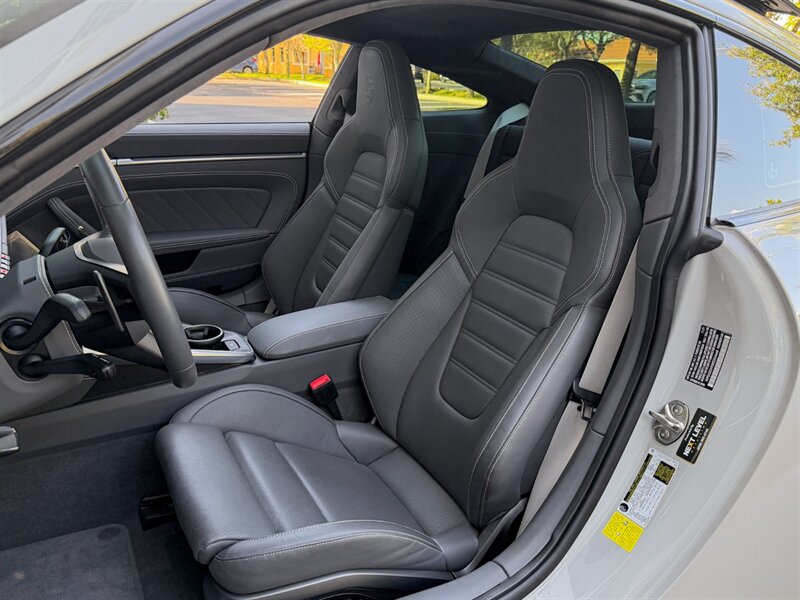 2022 Porsche 911 Turbo S - Photo 21 - Bonita Springs, FL 34134
