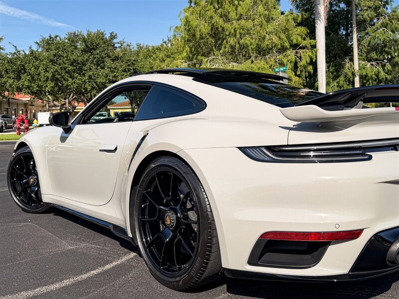 2022 Porsche 911 Turbo S - Photo 47 - Bonita Springs, FL 34134