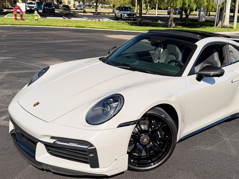 2022 Porsche 911 Turbo S - Photo 9 - Bonita Springs, FL 34134
