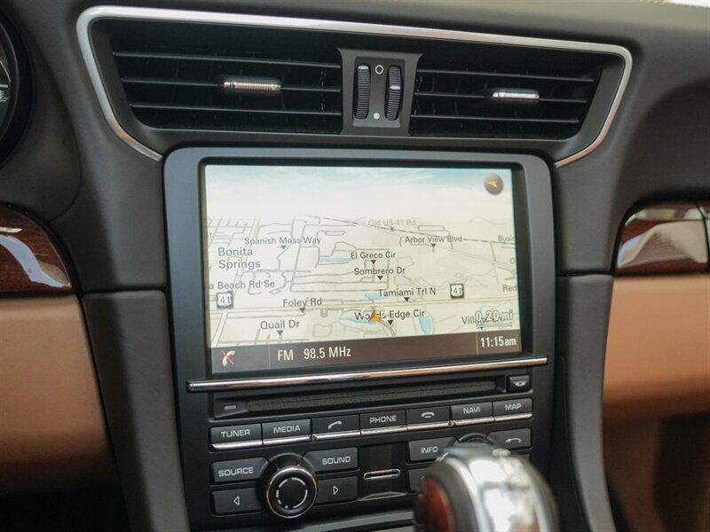 2015 Porsche 911 Turbo S   - Photo 17 - Bonita Springs, FL 34134