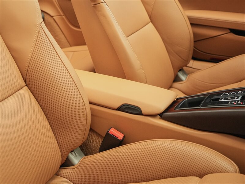 2015 Porsche 911 Turbo S   - Photo 33 - Bonita Springs, FL 34134