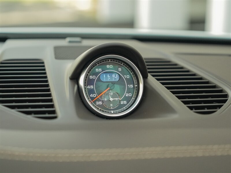 2015 Porsche 911 Turbo S   - Photo 16 - Bonita Springs, FL 34134