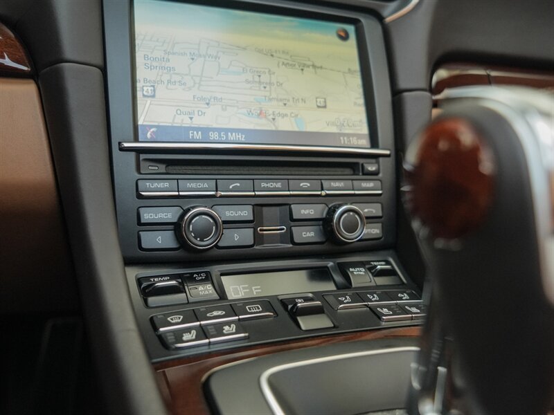 2015 Porsche 911 Turbo S   - Photo 18 - Bonita Springs, FL 34134