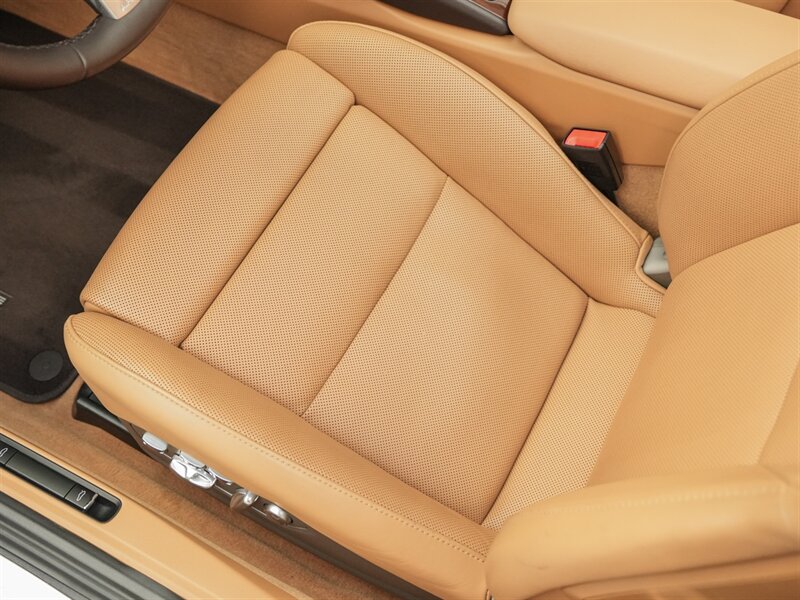 2015 Porsche 911 Turbo S   - Photo 24 - Bonita Springs, FL 34134