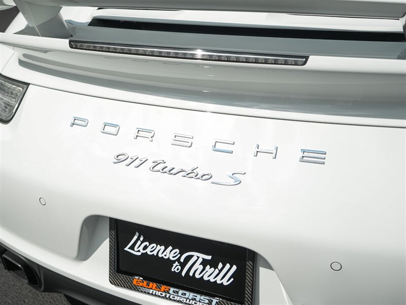 2015 Porsche 911 Turbo S   - Photo 50 - Bonita Springs, FL 34134