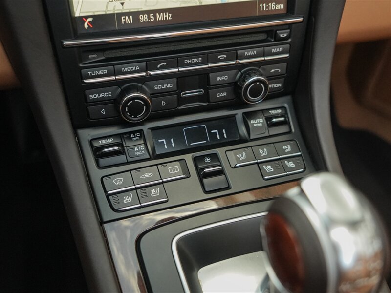 2015 Porsche 911 Turbo S   - Photo 19 - Bonita Springs, FL 34134