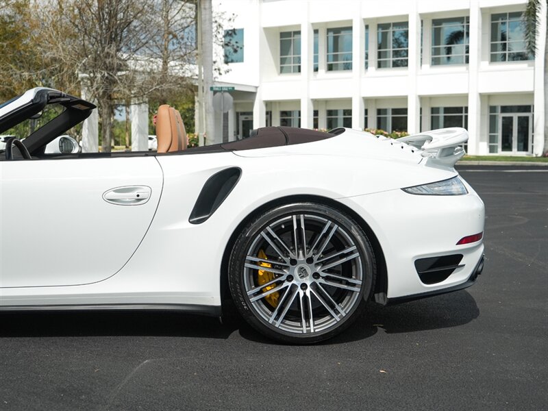 2015 Porsche 911 Turbo S   - Photo 40 - Bonita Springs, FL 34134