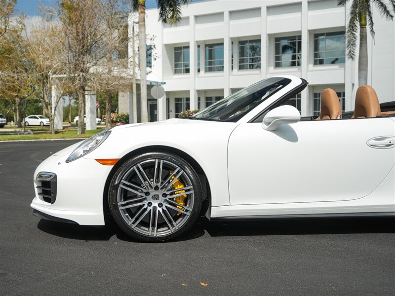 2015 Porsche 911 Turbo S   - Photo 38 - Bonita Springs, FL 34134