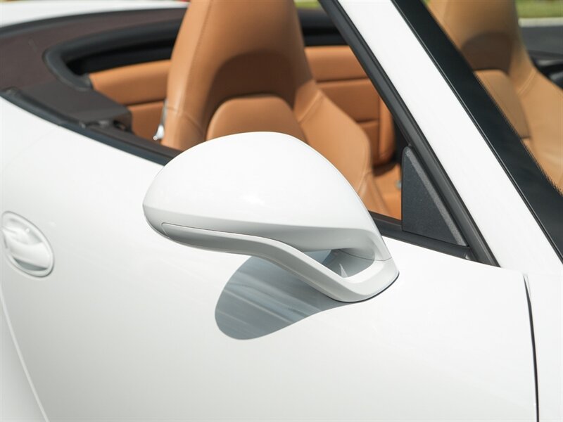 2015 Porsche 911 Turbo S   - Photo 65 - Bonita Springs, FL 34134