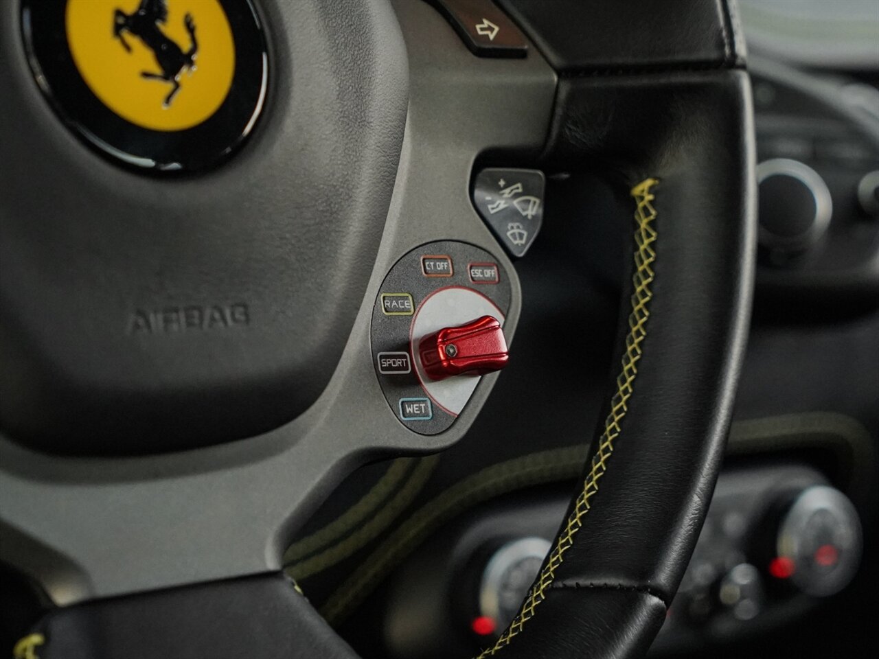 2012 Ferrari 458 Italia   - Photo 31 - Bonita Springs, FL 34134