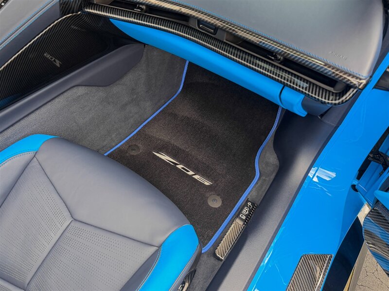 2023 Chevrolet Corvette Z06   - Photo 39 - Bonita Springs, FL 34134