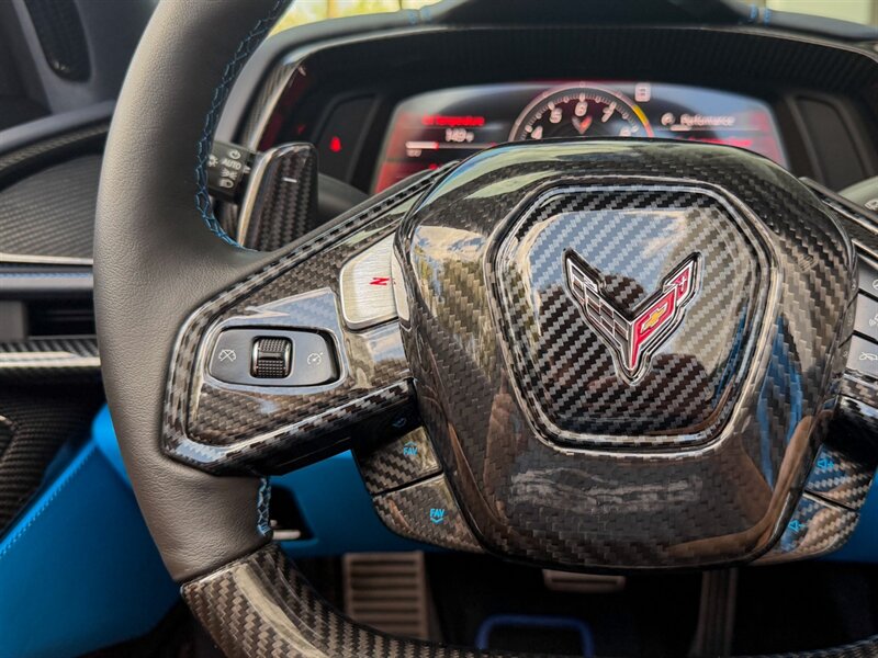 2023 Chevrolet Corvette Z06   - Photo 30 - Bonita Springs, FL 34134