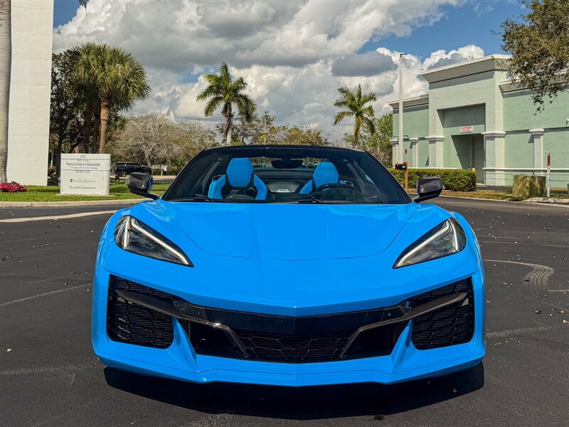 2023 Chevrolet Corvette Z06   - Photo 6 - Bonita Springs, FL 34134