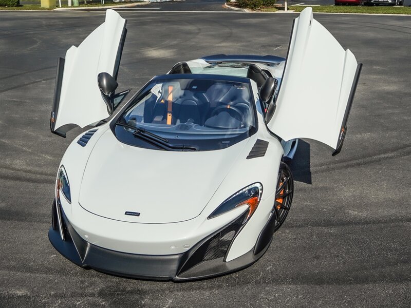 2016 McLaren 675LT Spider - Photo 9 - Bonita Springs, FL 34134
