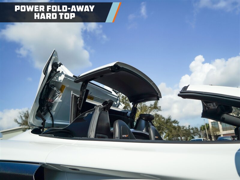 2016 McLaren 675LT Spider - Photo 40 - Bonita Springs, FL 34134