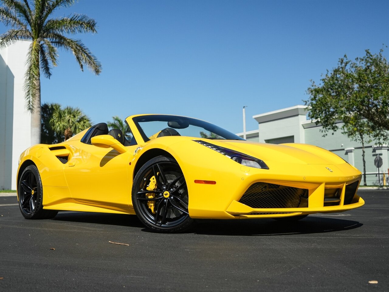 2018 Ferrari 488 Spider   - Photo 78 - Bonita Springs, FL 34134