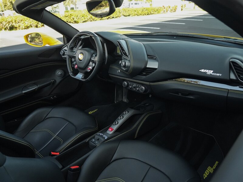 2018 Ferrari 488 Spider - Photo 26 - Bonita Springs, FL 34134