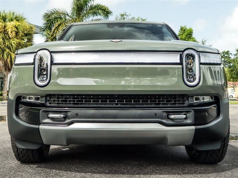 2022 Rivian R1T   - Photo 4 - Bonita Springs, FL 34134