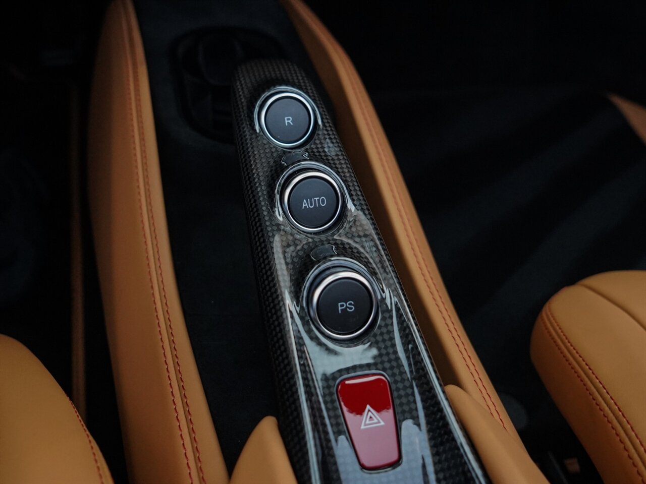 2022 Ferrari F8 Spider   - Photo 23 - Bonita Springs, FL 34134