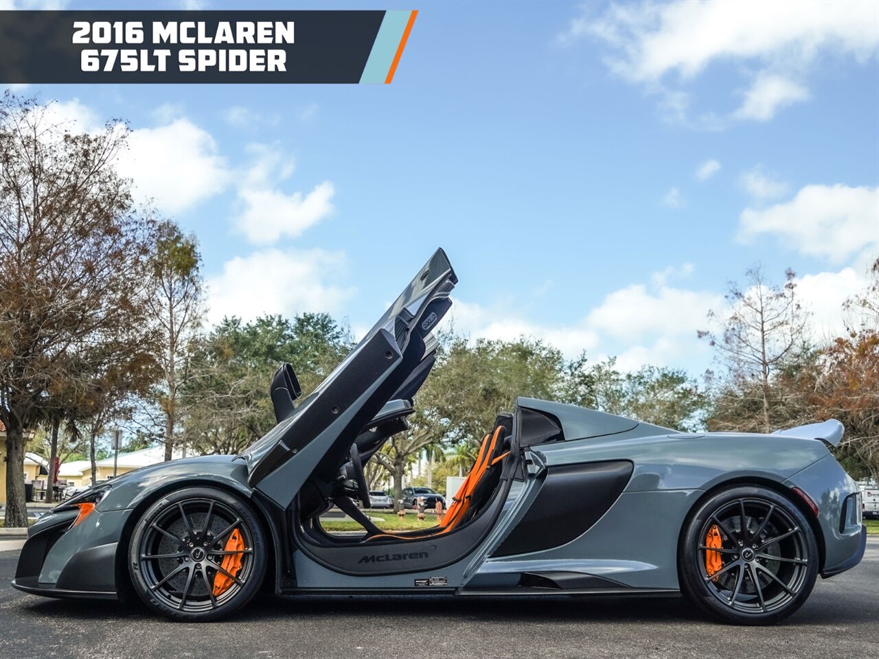 2016 McLaren 675LT Spider   - Photo 26 - Bonita Springs, FL 34134