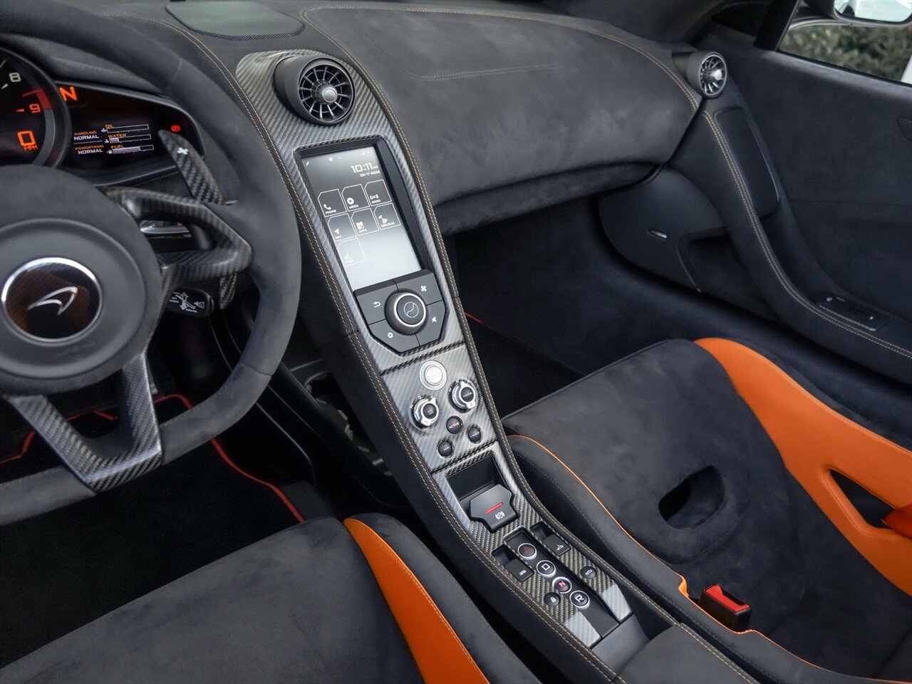 2016 McLaren 675LT Spider   - Photo 15 - Bonita Springs, FL 34134