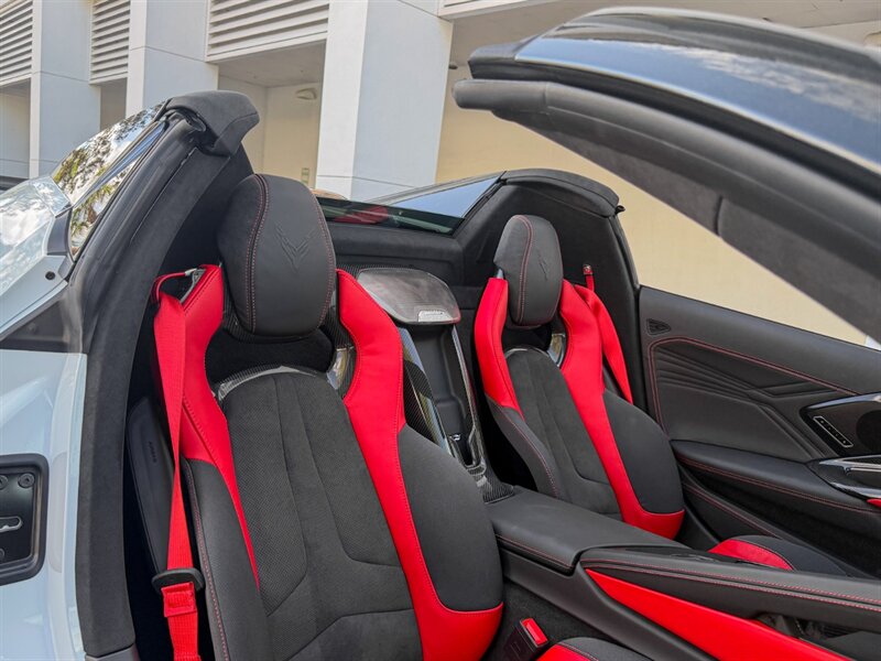 2026 Chevrolet Corvette Z06   - Photo 36 - Bonita Springs, FL 34134