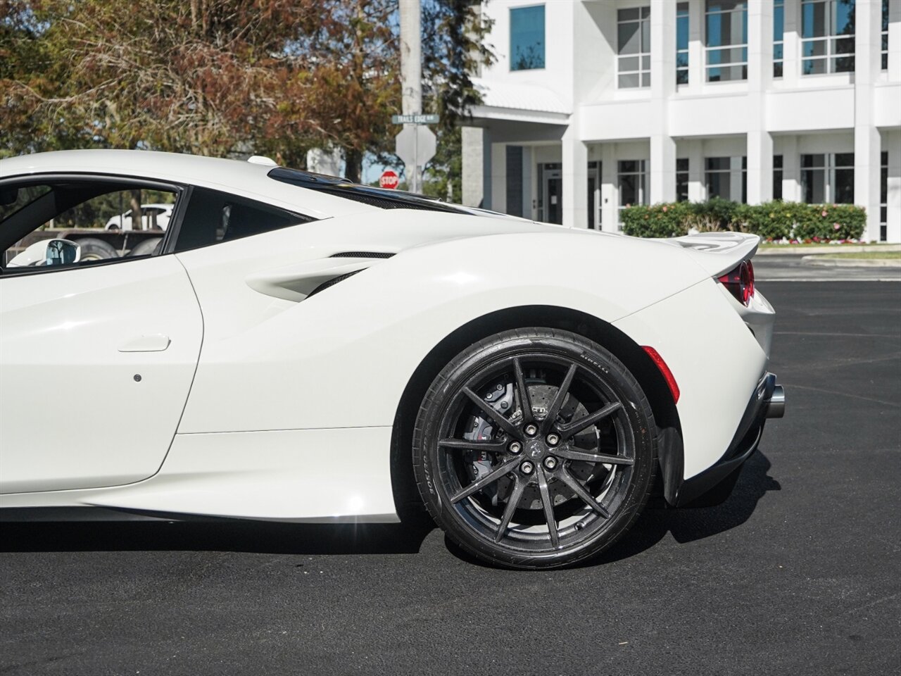 2021 Ferrari F8 Tributo   - Photo 49 - Bonita Springs, FL 34134