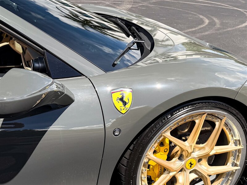 2022 Ferrari F8 Spider - Photo 63 - Bonita Springs, FL 34134
