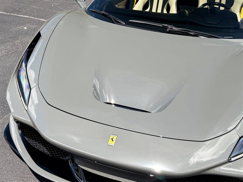 2022 Ferrari F8 Spider - Photo 4 - Bonita Springs, FL 34134